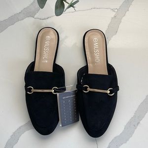 Brand New Black Flat Mules ✨